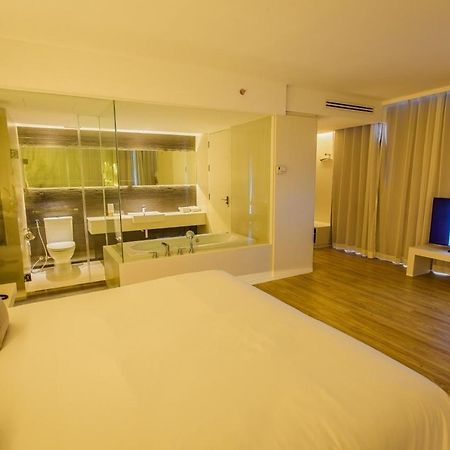 Crystal Hotel هات ياي الغرفة الصورة