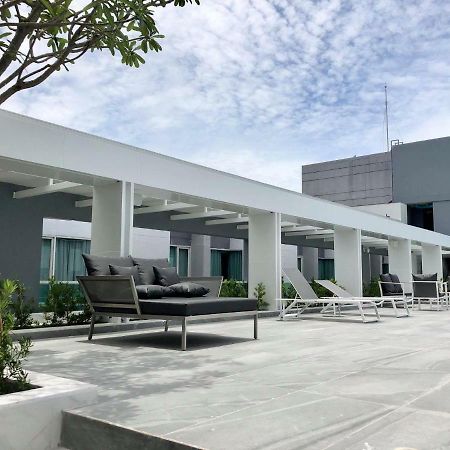 Crystal Hotel هات ياي المظهر الخارجي الصورة