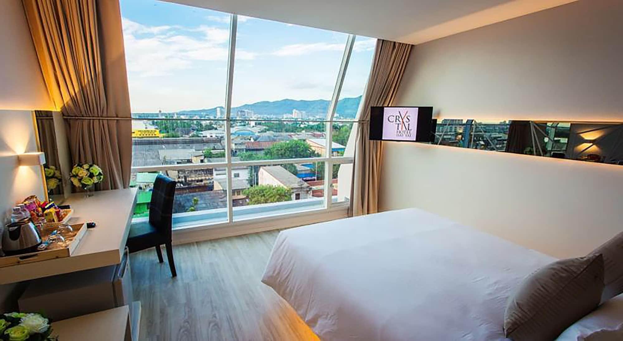 Crystal Hotel هات ياي المظهر الخارجي الصورة