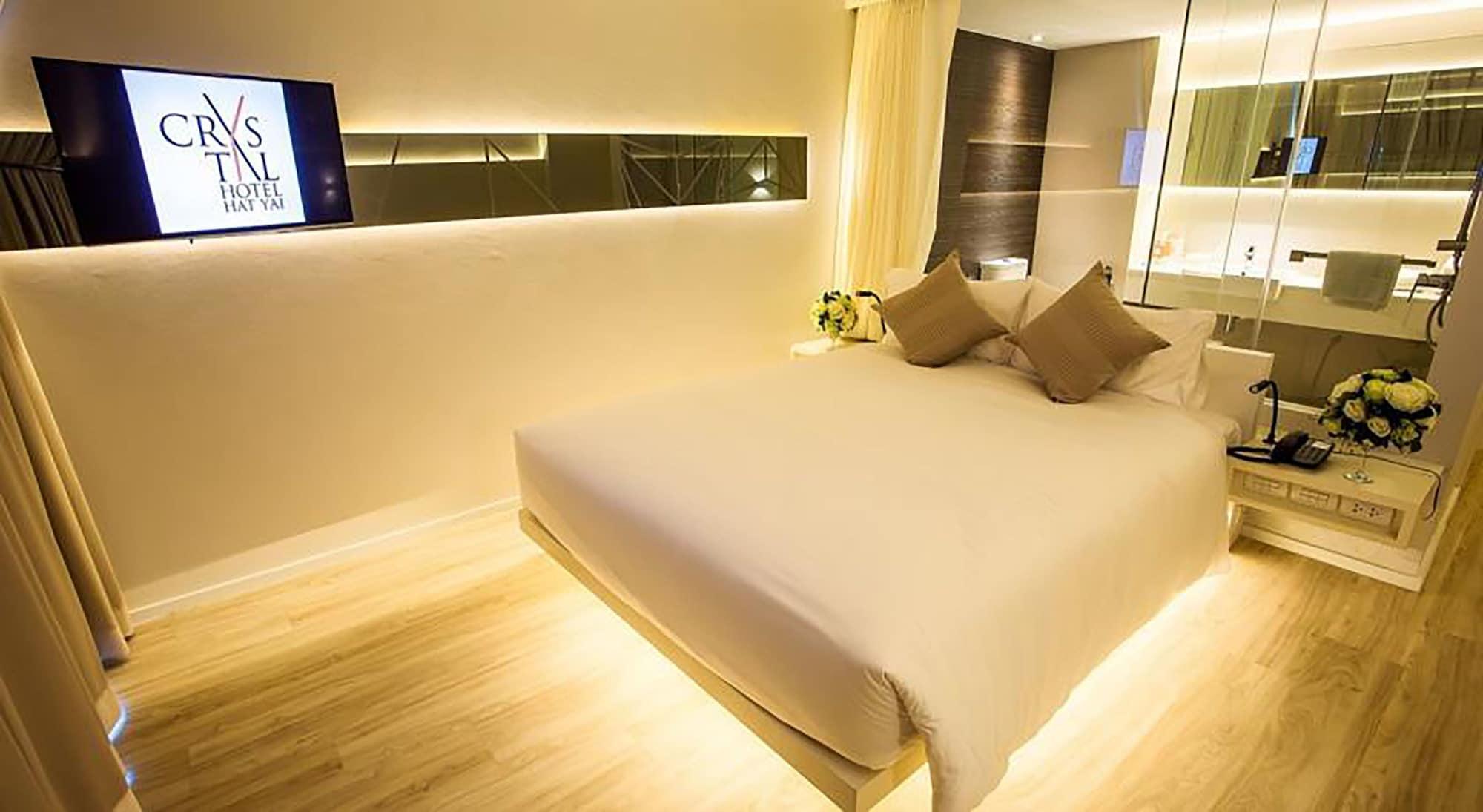 Crystal Hotel هات ياي المظهر الخارجي الصورة