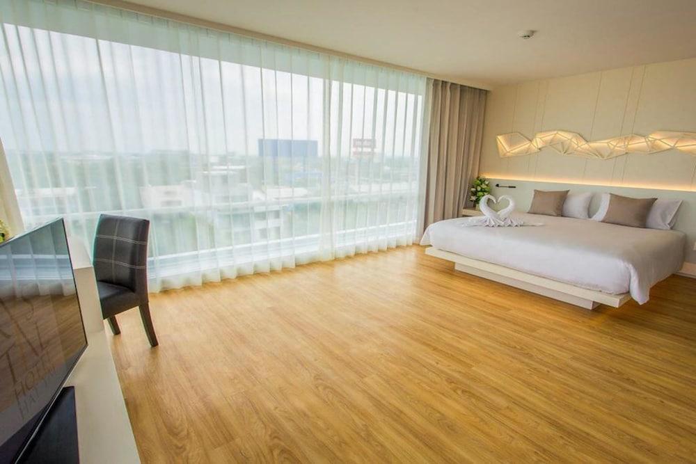 Crystal Hotel هات ياي المظهر الخارجي الصورة