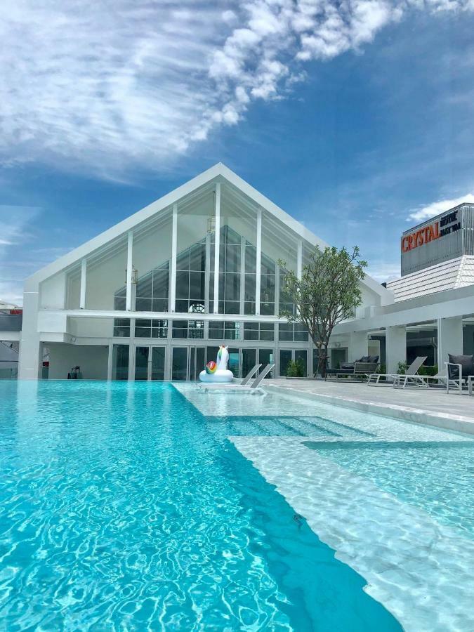 Crystal Hotel هات ياي المظهر الخارجي الصورة